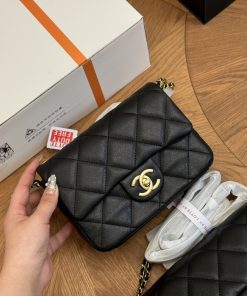 Chanel 23b Flap Bag Caviar_2