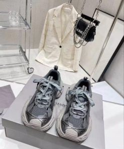 BALENCIAGA SNEAKERS - BB126