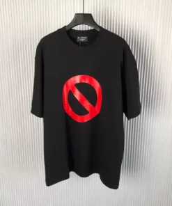 Balenciaga T-shirt - BBS111