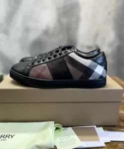 BURBERRY LEATHER AND CHECK COTTON SNEAKERS - BBR124