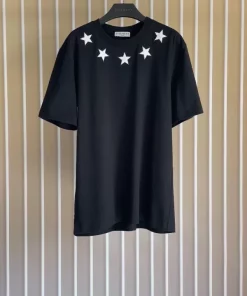 Givenchy T-shirt - GVS48