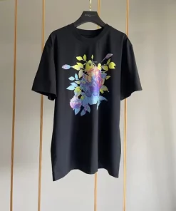 Givenchy T-shirt - GVS72