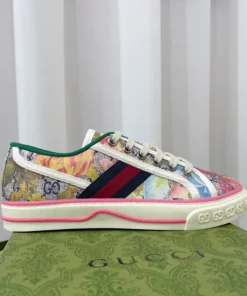 Gucci Sneakers – GC244