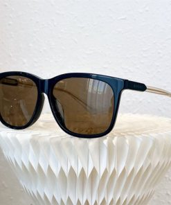 GUCCI SUNGLASSES - GST05