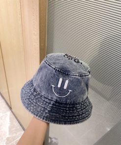 Louis Vuitton Bucket Hat - LHC23