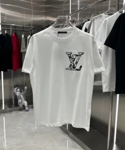 Louis Vuitton T-shirt - LSVT0240