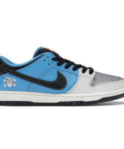 NIKE SB DUNK LOW INSTANT SKATEBOARDS - NK47