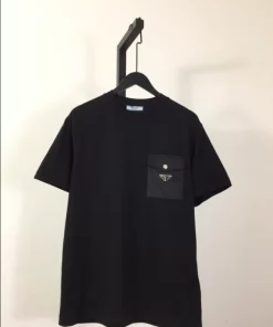 Prada T-shirt - PRT018