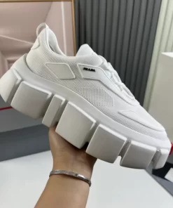 PRADA SNEAKERS - PRD074