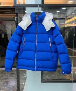 Moncler Coat - MC009