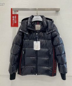 Moncler Coat - MC013