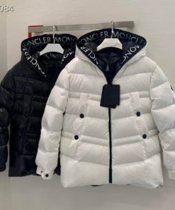 Moncler Coat - MC019