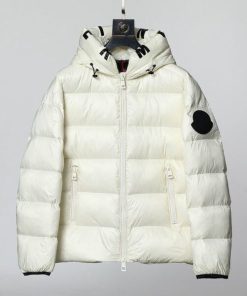 Moncler Coat - MC036