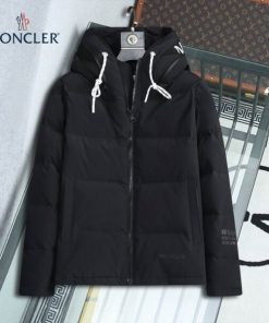 Moncler Coat - MC054