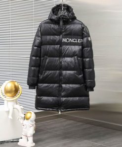 Moncler Coat - MC058